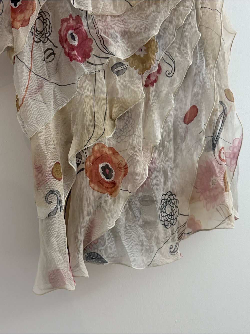Giorgio Armani Ruffle Tiered Assymetric Floral Blouse Sz XL Fairycore Dainty - Picture 7 of 12